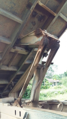 ขายรถบรรทุก 10 ล้อดัมพ์ ISUZU ROCKY 240 แรงม้านางฟ้าแท้ ราคา 1100000