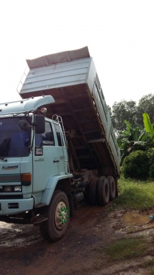 ขายรถบรรทุก 10 ล้อดัมพ์ ISUZU ROCKY 240 แรงม้านางฟ้าแท้ ราคา 1100000