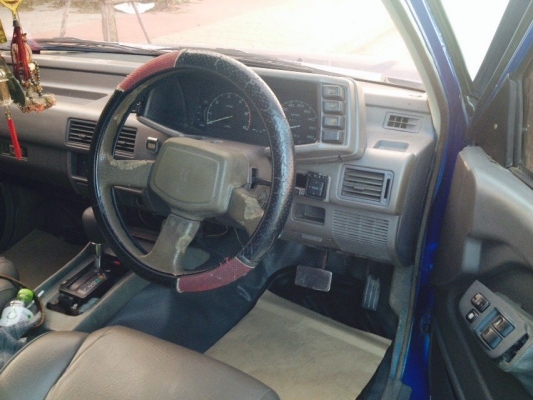 ขาย ISUZU TFR CAB ปี 93 เครื่องแรงดีสั่งได้สุดประหยัด แก๊สหัวฉีด เครื่อง 1 J เกียร์ออโต้ กระจกไฟฟ้า พวงมาลัยเพาเวอร์ ติดแก๊สหัวฉีด LPG รถเดิมๆ บางๆ ครัทซีสวยทั้งเส้น ไม่มีผุ ทะเบียนพร้อมโอน ติดต่อคุณเอ๋ 092-6356419