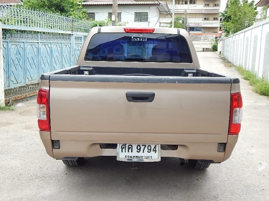 DMAX 2.5 SX  4 ประตู ปี 04 ออกรถ 9000 บาท