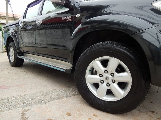 วีโก้ ยกสูง 4 ประตู 2.5 E แต่งสวย เครื่องเสียงชุดใหญ่ วีโก้ ยกสูง 4 ประตู 2.5 E แต่งสวย เครื่องเสียงชุดใหญ่