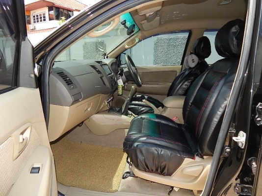 วีโก้ ยกสูง 4 ประตู 2.5 E แต่งสวย เครื่องเสียงชุดใหญ่ วีโก้ ยกสูง 4 ประตู 2.5 E แต่งสวย เครื่องเสียงชุดใหญ่