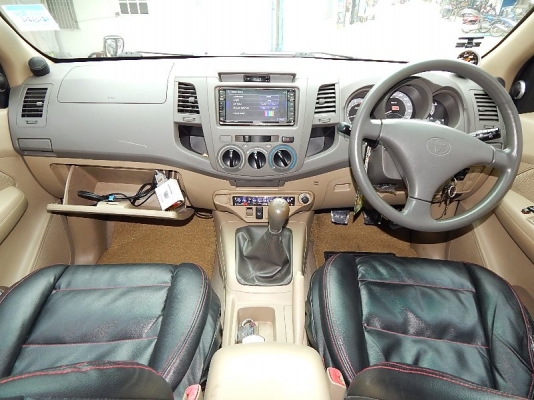 วีโก้ ยกสูง 4 ประตู 2.5 E แต่งสวย เครื่องเสียงชุดใหญ่ วีโก้ ยกสูง 4 ประตู 2.5 E แต่งสวย เครื่องเสียงชุดใหญ่