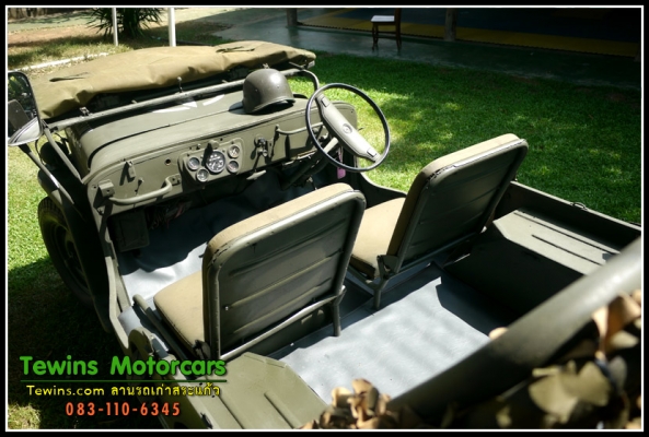 Jeep Willys M606 US รถทหารหลังคาผ้าใบ 4x4