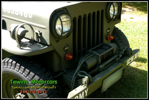 Jeep Willys M606 US รถทหารหลังคาผ้าใบ 4x4