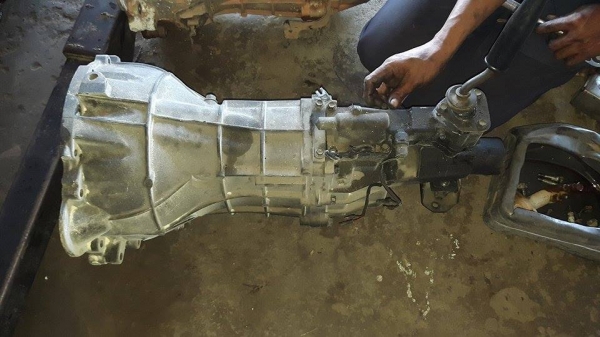 ขายเกียร์ดีแม๊กซ์ สามพันซีซี 12000 รับประกัน