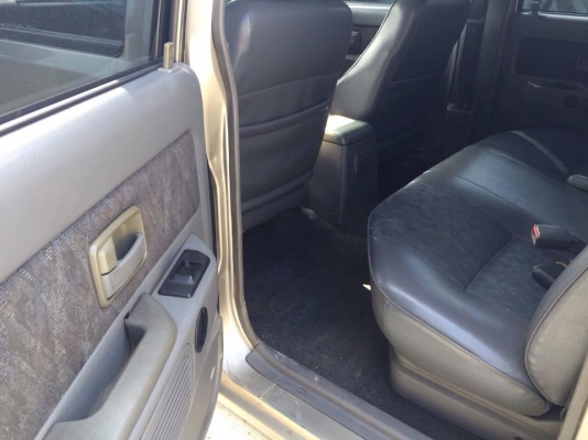 ขายรถ ISUSU DRAGON POWER CAB-4 (LS) 4 WD เครื่องยนต์ดีเซล 3000 cc. เทอร์โบ รถปี 2001