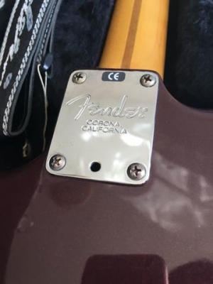 ขาย กีต้าร์ไฟฟ้า fender stratocaster made in usa (แท้)