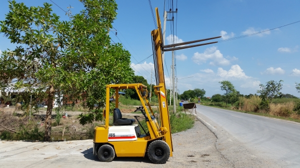 ขายด่วนรถยกดีเซลKOMATSU FD15-14ยก1.5ตันเสาสูง3เมตรงายาวมากรถนอกนำเข้ายังไม่เคยใช้งานในเมืองไทยเลย=รุ่นใหม่ขายถูกๆๆ