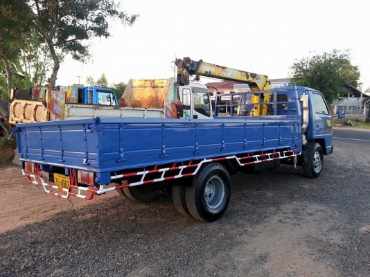 ขาย115ติดเครน SuperZ 202 กระบะยาว4.50เมตร สภาพพร้อมใช้งาน เอกสารพร้อมโอน สนใจโทร 090-8588220คุณนะ 093-3258446คุณบิว หรือเข้าดูสินค้าอื่นๆได้ที่ www.truck.in.th/498 หรือเพจFacebook ณรงค์ ซื้อขายรถมือสอง (เว็บไซต์ส่วนตัว) หรือFacebook ตลาดรถมือสอง คุณนะ