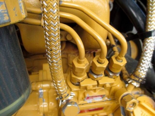 KOMATSU 20 รุ่น 7 ขนาด PC-20 (แทรคยางสวย90\%) รถเก่านอกมีเอกสาร สนใจติดต่อ 085-5632278 ( ราคาต่อรองได้ )