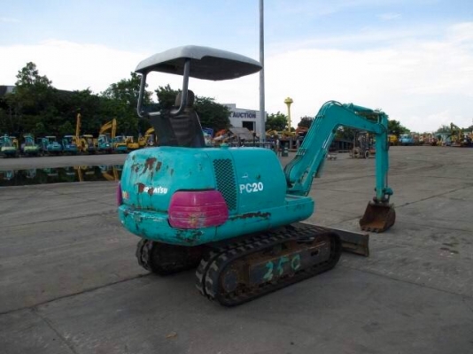 KOMATSU 20 รุ่น 7 ขนาด PC-20 (แทรคยางสวย90\%) รถเก่านอกมีเอกสาร สนใจติดต่อ 085-5632278 ( ราคาต่อรองได้ )