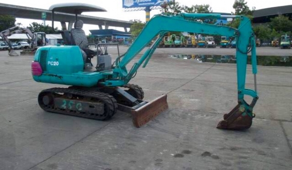KOMATSU 20 รุ่น 7 ขนาด PC-20 (แทรคยางสวย90\%) รถเก่านอกมีเอกสาร สนใจติดต่อ 085-5632278 ( ราคาต่อรองได้ )