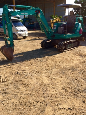 KOMATSU 20 รุ่น 7 ขนาด PC-20 (แทรคยางสวย90\%) รถเก่านอกมีเอกสาร สนใจติดต่อ 085-5632278 ( ราคาต่อรองได้ )