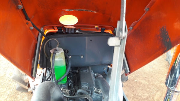 ขายตูโบต้าL3408อุปกร์ดันหน้าผาน6ตราช้าง