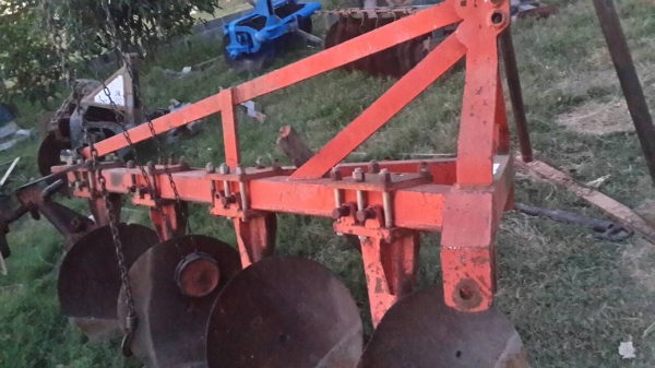 ลดราคาด่วนๆ26000บาทหางสี่kkใส่รถไถฟอร์ด