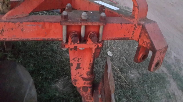 ลดราคาด่วนๆ26000บาทหางสี่kkใส่รถไถฟอร์ด