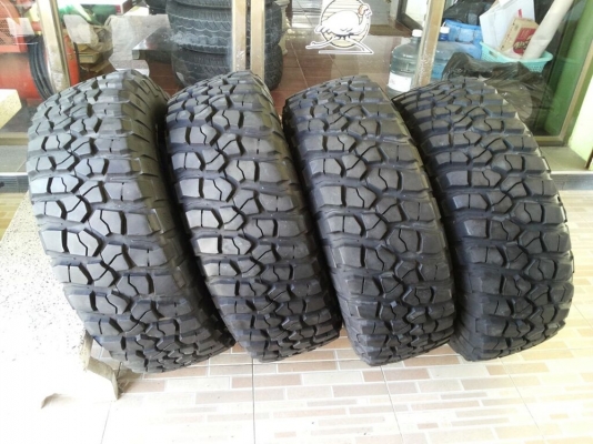 ยาง MUD BF Goodrich KM2 ขนาด 305/70/16 ดอกเต็มๆ ปลายปี 2012