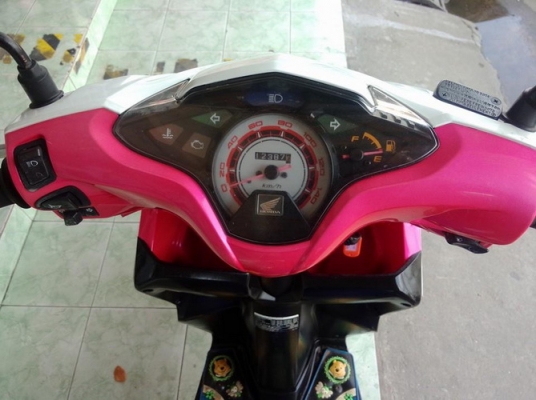 Honda Click 110i ตัวท็อปคอทบายเบรค สวยๆสภาพพร้อมใช้จร้า