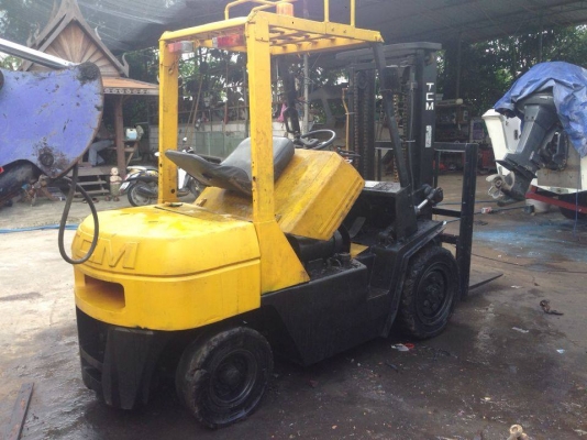 ขายโฟคลิฟ3ตัน TCM เสา3เมตร เครื่องดีเซลC240 เกียร์ออโต้ พร้อมใช้งานครับเครื่องดี ขาย 155000 บาท