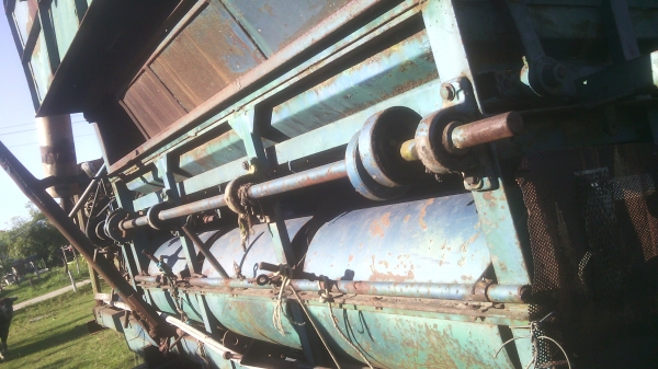 ขายด่วนๆเครื่องสีข้าว7ฟุตเกษตรพัฒนา+เครื่องยนต์อีซูซุ6BB1+หม้อน้ำ