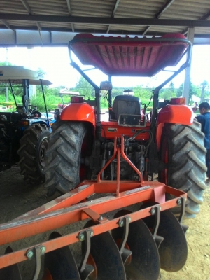 KUBOTA M7040 ดันหน้า ผาน6 ราคา 450,000 รถสวยสภาพเดิม พร้อมใช้งาน เครื่องดี เกียร์ดี ไฮดี อ.แกลง จ.ระยอง สอบถาม 0818618678,0899347475 มีรถบริการขนส่งทั่วไทย