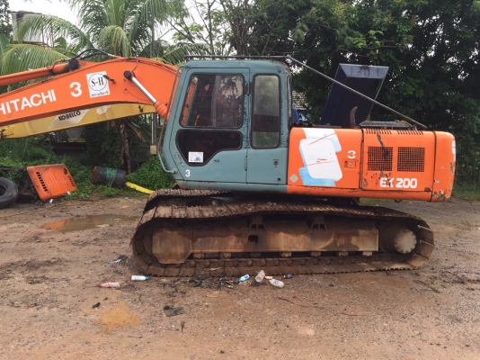 ขายแบ็คโฮ ฮิตาชิ 200-3 ขายแบ็คโฮ ฮิตาชิ 200-3