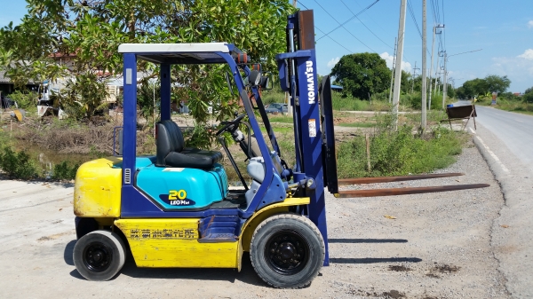 ขายด่วนรถยก KOMATSU FG20-14ยก2.0ตันเสาสูง3เมตรรถนอกนำเข้ายังไม่เคยใช้งานในเมืองไทยเลย=รุ่นใหม่ขายถูกๆๆ
