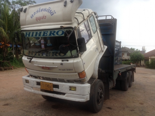 ขายรถสิบล้อ ฮีโน. 925 เปลียนหัว F18. เพลาเดียว พื้นเรียบ สวย ราคา คันละ 400000 มีสองคัน ขายรถสิบล้อ ฮีโน. 925 เปลียนหัว F18. เพลาเดียว พื้นเรียบ สวย ราคา คันละ 400000 มีสองคัน