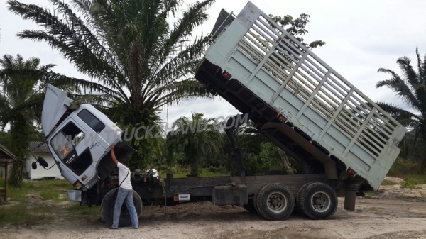 รถบรรทุกดั๊ม 10 ล้อ HINO รุ่น 3M ขนาด 260 แรงม้า รถบรรทุกดั๊ม 10 ล้อ HINO รุ่น 3M ขนาด 260 แรงม้า