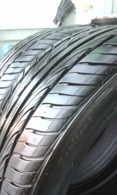 ขายยาง205/45/17 ปี 12 คู่ละ 2000