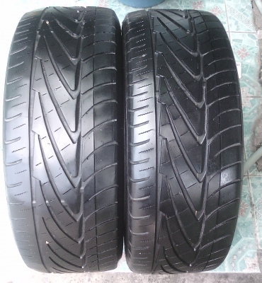ขายยาง Nitto  205/45/17 ปี 10