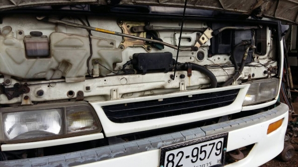 ขายด่วนๆ 880,000บ เบาๆๆ หกล้อ อีซูซุ DEGA195ปี43 เครน 5ตัน 4ปอก 3ชัก สภาพดีสวยเดิมๆพร้อมใช้ เล่มทะเบียนพร้อมโอน