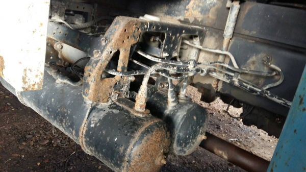 ขายด่วนๆ 880,000บ เบาๆๆ หกล้อ อีซูซุ DEGA195ปี43 เครน 5ตัน 4ปอก 3ชัก สภาพดีสวยเดิมๆพร้อมใช้ เล่มทะเบียนพร้อมโอน