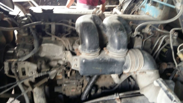 ขายด่วนๆ 880,000บ เบาๆๆ หกล้อ อีซูซุ DEGA195ปี43 เครน 5ตัน 4ปอก 3ชัก สภาพดีสวยเดิมๆพร้อมใช้ เล่มทะเบียนพร้อมโอน