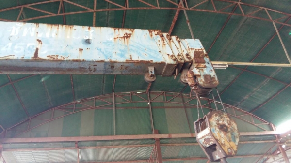 ขายด่วนๆ 880,000บ เบาๆๆ หกล้อ อีซูซุ DEGA195ปี43 เครน 5ตัน 4ปอก 3ชัก สภาพดีสวยเดิมๆพร้อมใช้ เล่มทะเบียนพร้อมโอน