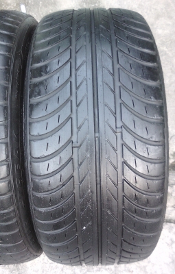 ขายยาง Bluestreak  225/40/18 ปี 12