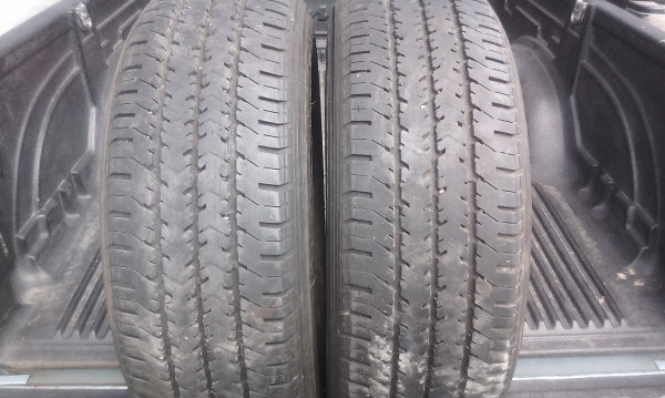 ขายยางบรรทุก XCD 215R14C ปี 13