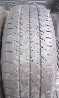 ขายยางบรรทุก XCD 215R14C ปี 13