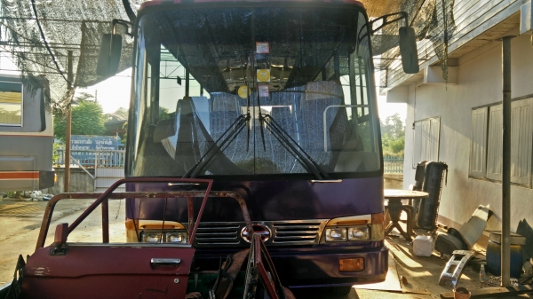 ขายรถบัส พร้อมใช้งาน ขายรถบัส พร้อมใช้งาน