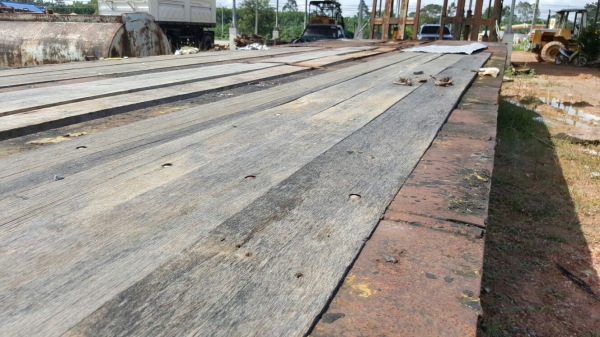 ขาย หาง.โรเบส / พนัส  2 เพลา.   ( ไม่มีเล่มทะเบียน. )    สนใจติดต่อ   081 - 6079515