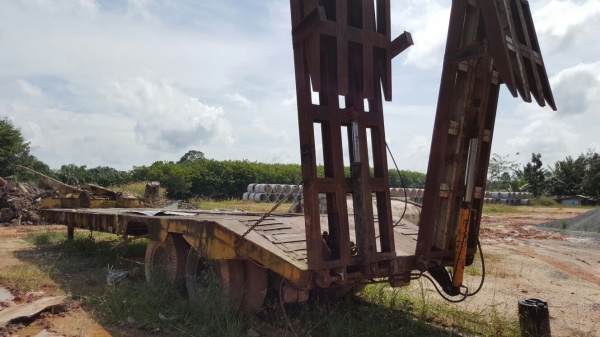 ขาย หาง.โรเบส / พนัส  2 เพลา.   ( ไม่มีเล่มทะเบียน. )    สนใจติดต่อ   081 - 6079515