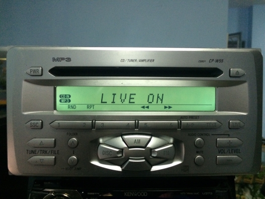 เครื่องเล่นติดรถยนต์ TOYOTA เล่นMP3-RW CD-RW มีEQ มือ2 ญี่ปุ่น