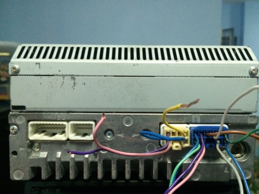 เครื่องเล่นติดรถยนต์ TOYOTA เล่นMP3-RW CD-RW มีEQ มือ2 ญี่ปุ่น