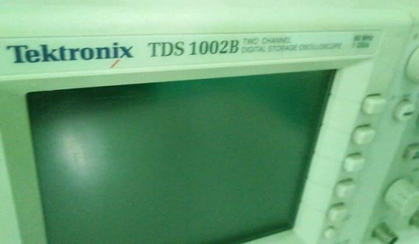 ขาย Scope Tektronix ( ชาติ ลำพูน ) ขาย Scope Tektronix ( ชาติ ลำพูน )