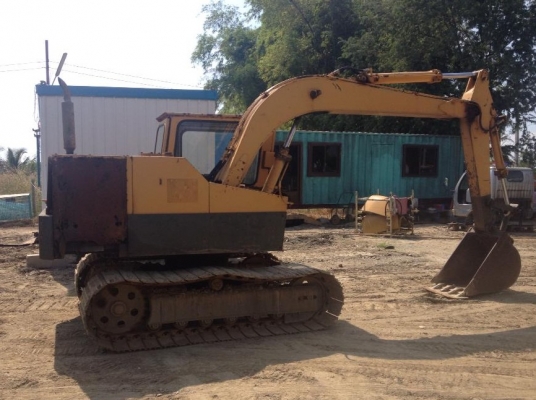 FROM JAPAN รถขุด HYD. EXCAVATOR KOMATSU 10-HQ-1 (เทียบเท่า PC60-1) ราคาเพียง 285,000 บาท สนใจรีบติดต่อ 0819337688