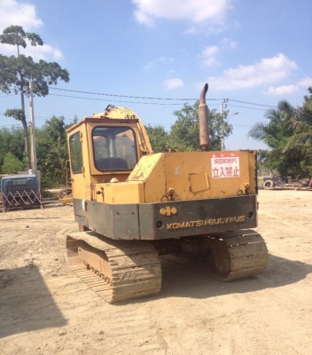 FROM JAPAN รถขุด HYD. EXCAVATOR KOMATSU 10-HQ-1 (เทียบเท่า PC60-1) ราคาเพียง 285,000 บาท สนใจรีบติดต่อ 0819337688