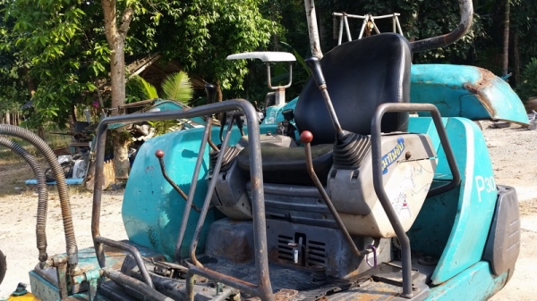 ขายรถขุดเล็ก แมคโครเล็ก pc30-7 สภาพสวยพร้อมใช้ เดิมๆเลย