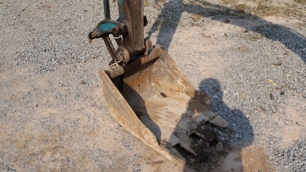 ขายรถขุดเล็ก แมคโครเล็ก pc30-7 สภาพสวยพร้อมใช้ เดิมๆเลย