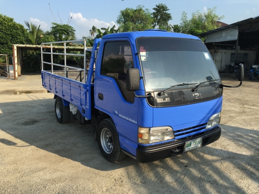 4ล้อทะเบียนไม่ติดเวลาISUZU NKR***รถห้าง***